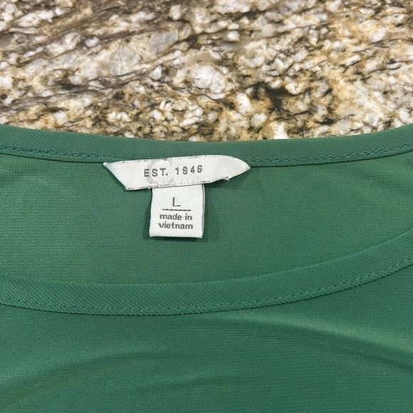 C EST 1946 Women’s Large Blouse - Picture 8 of 14